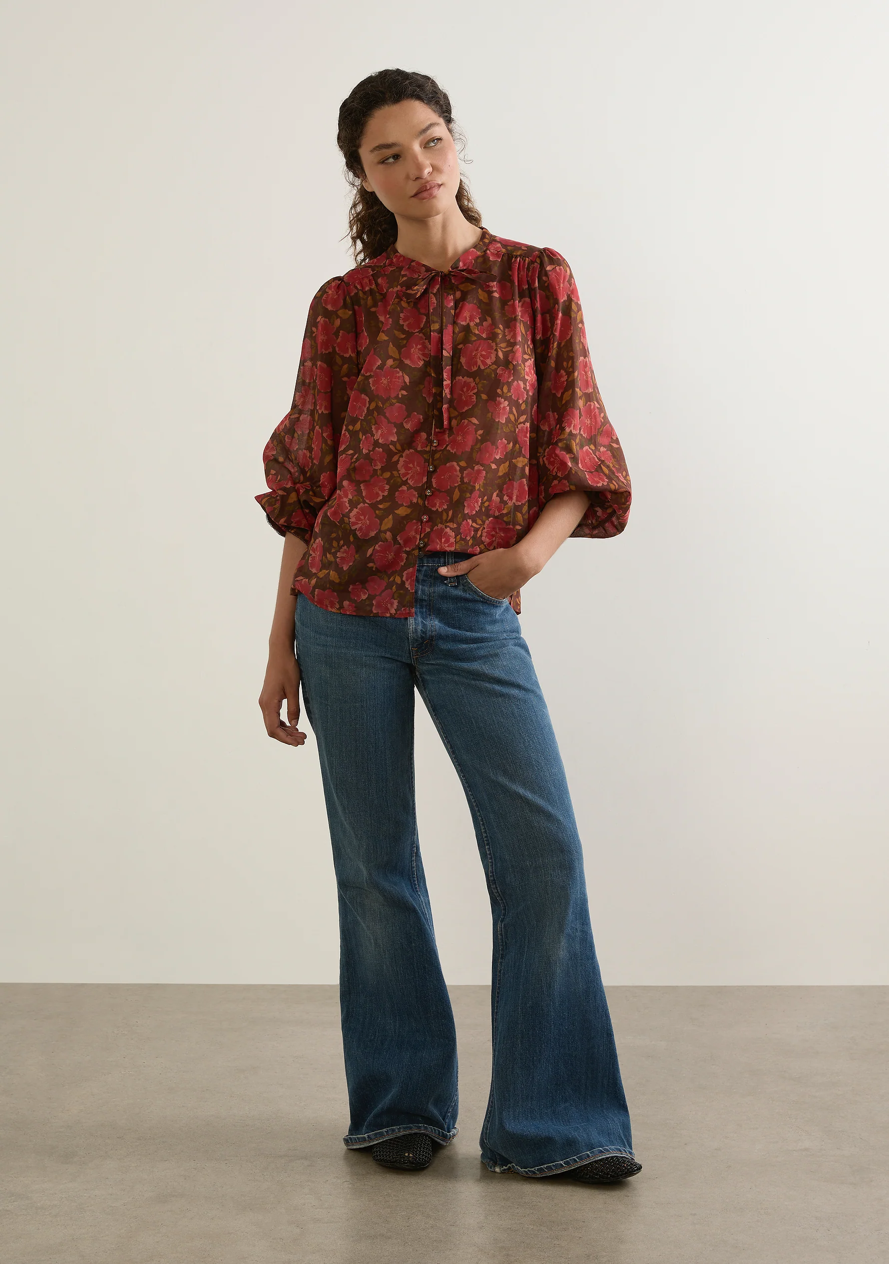 TOPS & SHIRTS
